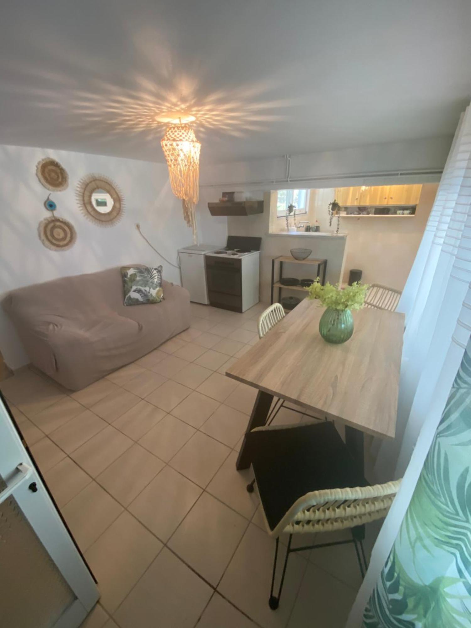 Studio Cleopatra Kanáli Kültér fotó